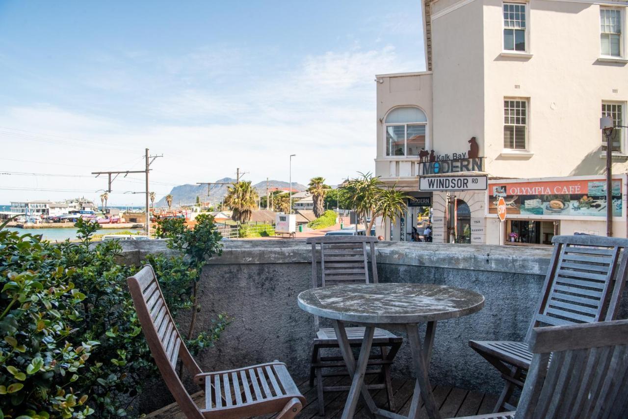 The Majestic Apartments Kalk Bay Exterior photo